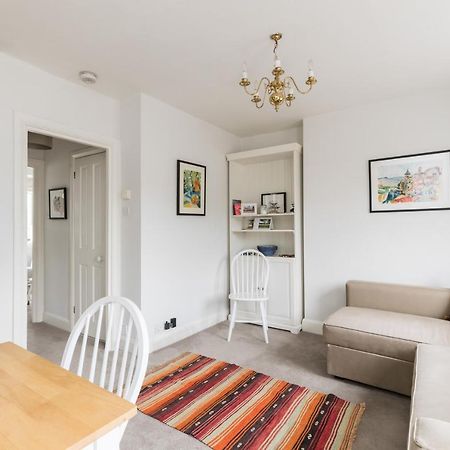 Appartement Charming Flat With Balcony In Pimlico à Londres Extérieur photo