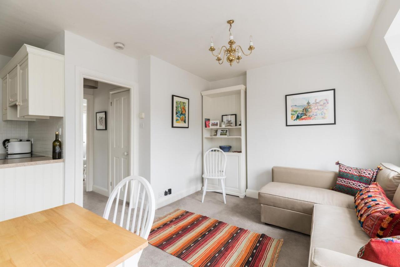 Appartement Charming Flat With Balcony In Pimlico à Londres Extérieur photo