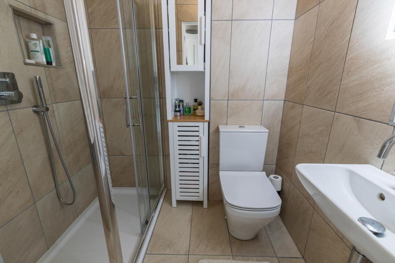 Appartement Charming Flat With Balcony In Pimlico à Londres Extérieur photo